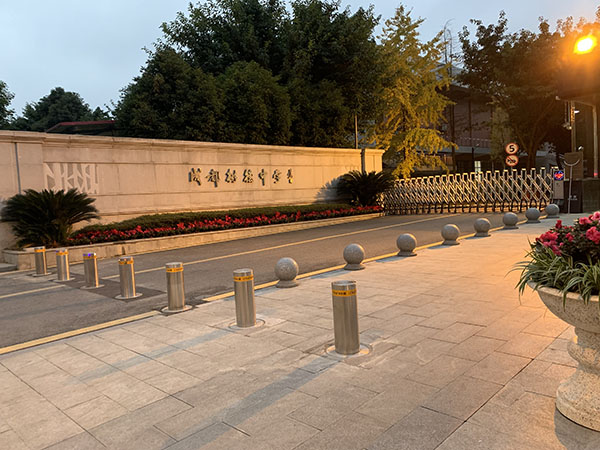 成都市樹(shù)德中學(xué)（光華校區(qū)）